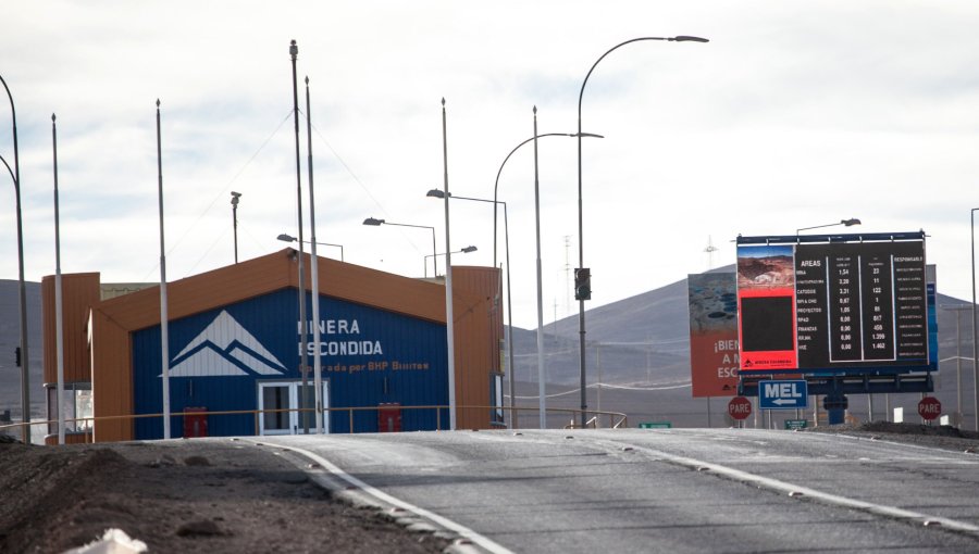 Trabajadores de Escondida consiguen uno de los bonos más altos de la historia de la minería