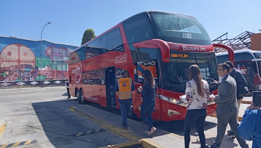 Autoridades fiscalizaron los servicios de buses interurbanos en el Rodoviario de Valparaíso