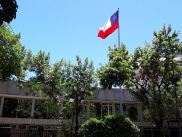 Contraloría abre investigación para esclarecer presuntas irregularidades en la embajada de Chile en Argentina