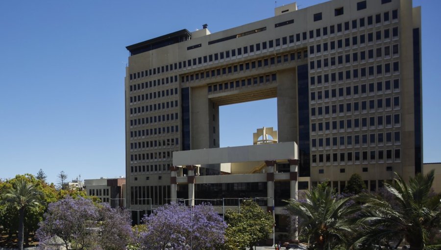 Amago de incendio en el Congreso Nacional moviliza a unidades de Bomberos