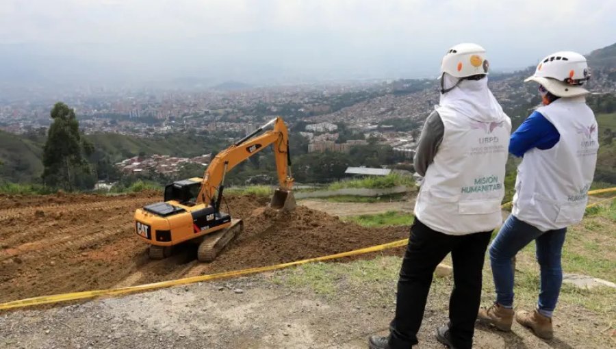 La Escombrera: Hallan tras 22 años de búsqueda los primeros restos humanos en la fosa común más grande de Colombia