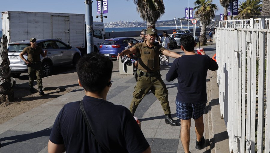 Viña del Mar: Marejadas anormales provocan cierre preventivo de avenida Perú