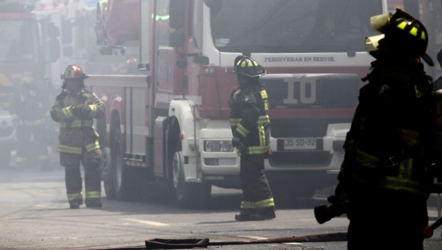 Incendio en Pelequén destruye tres viviendas y deja una víctima fatal