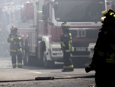 Incendio en Pelequén destruye tres viviendas y deja una víctima fatal