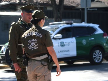 Persecución policial por las calles de Cerrillos y Lo Espejo termina con delincuente herido a bala: banda había robado un auto