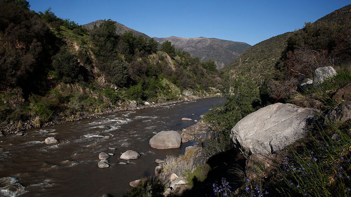 Hallan en Puente Alto el cuerpo de segundo profesor que era buscado tras ser arrastrado por el río Maipo