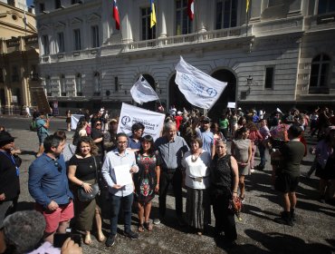 Colegio de Profesores solicita reunirse con Desbordes para "abordar diversos temas de gran relevancia" para docentes de Santiago