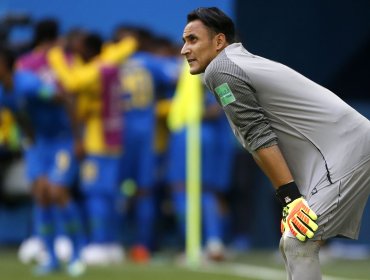 Prensa de Costa Rica anuncia que: "Keylor Navas tendría nuevo equipo, el Colo Colo de Chile"