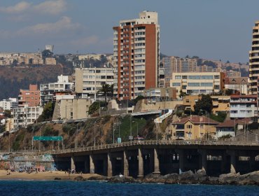 Construcción del puente Capuchinos en la Av. España asoma como una de las principales obras urbanas del Serviu en la V Región