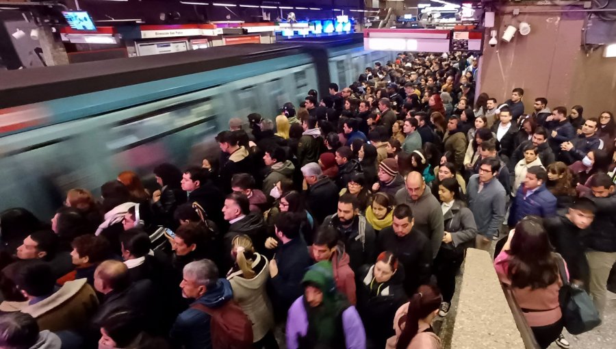 Metro reporta ocho estaciones de la Línea 5 que no están operativas: Red Movilidad habilitó buses de apoyo