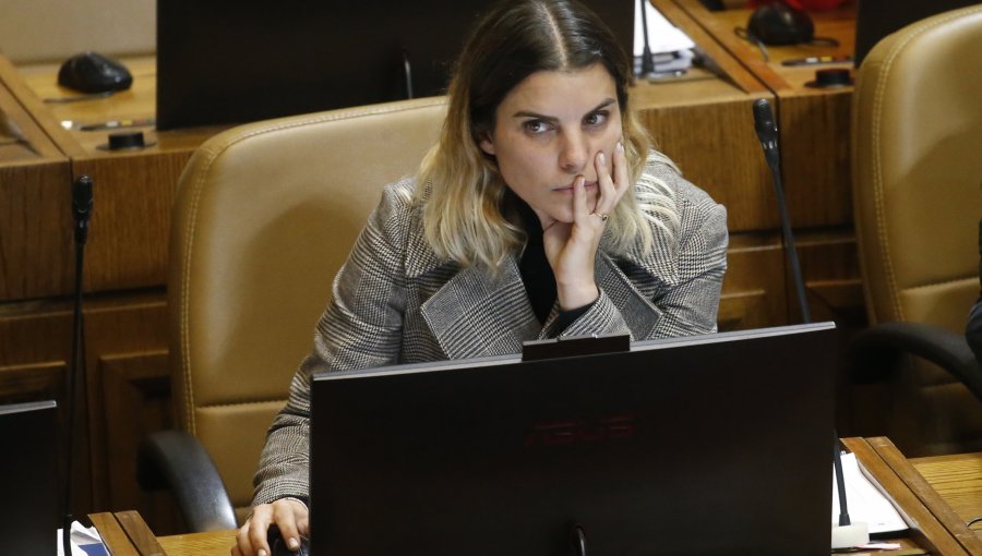 Los supuestos nombres del Frente Amplio que podrían reemplazar los cupos de Maite Orsini y Catalina Pérez