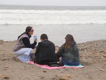 Llaman a visitantes de la región de Valparaíso a cuidar su salud durante el verano