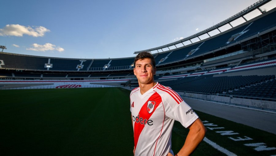 Gonzalo Tapia fue oficializado como refuerzo de River Plate y vivirá su primera experiencia en el extranjero