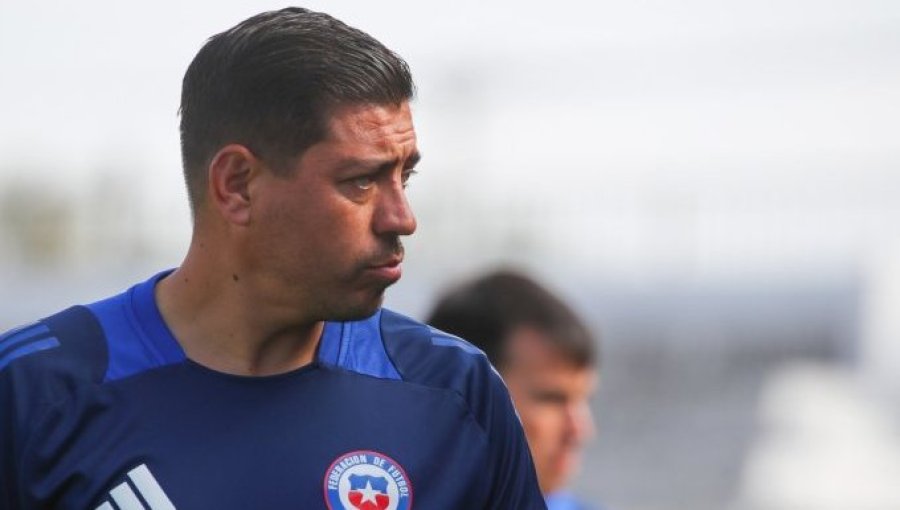 Jefe técnico de las selecciones juveniles reiteró sus cuestionamientos a la regla de sub 21