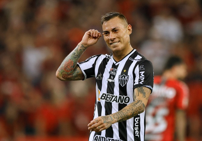 Eduardo Vargas sumó un nuevo pretendiente en Brasil tras finalizar su contrato con Atlético Mineiro