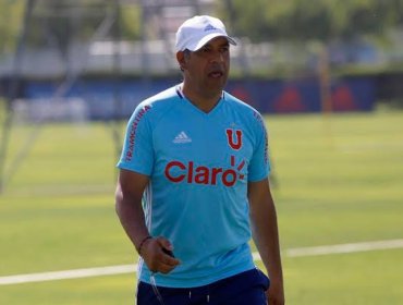 Cristián Castañeda dice que a U. de Chile debe llegar "cuanto antes" un centrodelantero "o vamos a dar pena"