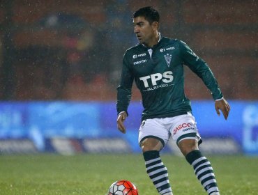 S. Wanderers contacta a David Pizarro para que asuma importante cargo en busca del retorno a Primera División