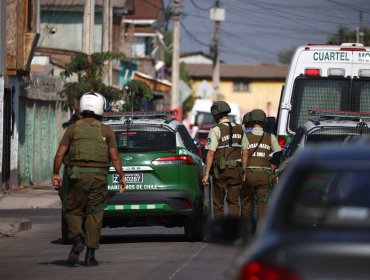 Disputa por tráfico de drogas podría ser el origen de balacera que dejó a una mujer muerta y dos heridos en Cerro Navia