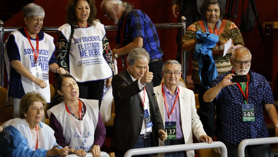 Cámara aprueba proyecto para saldar la deuda histórica del profesorado: pasa a su segundo trámite en el Senado