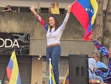 María Corina Machado reaparece en Caracas durante protestas contra Nicolás Maduro tras 133 días de clandestinidad