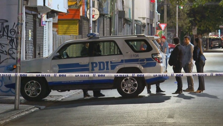 Cuidador de autos fue asesinado de un disparo en la cabeza en ruco de Estación Central