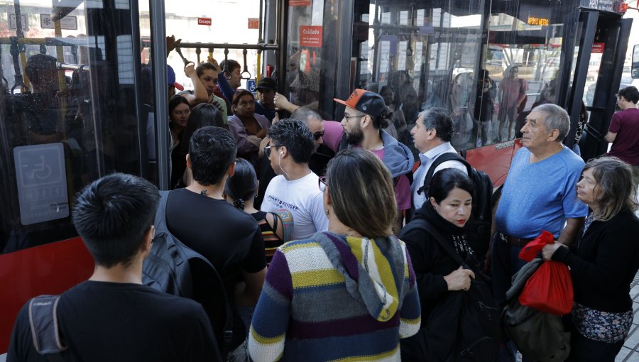 Descarrilamiento de un tren en la Línea 2 deja fuera de servicio a siete estaciones de Metro