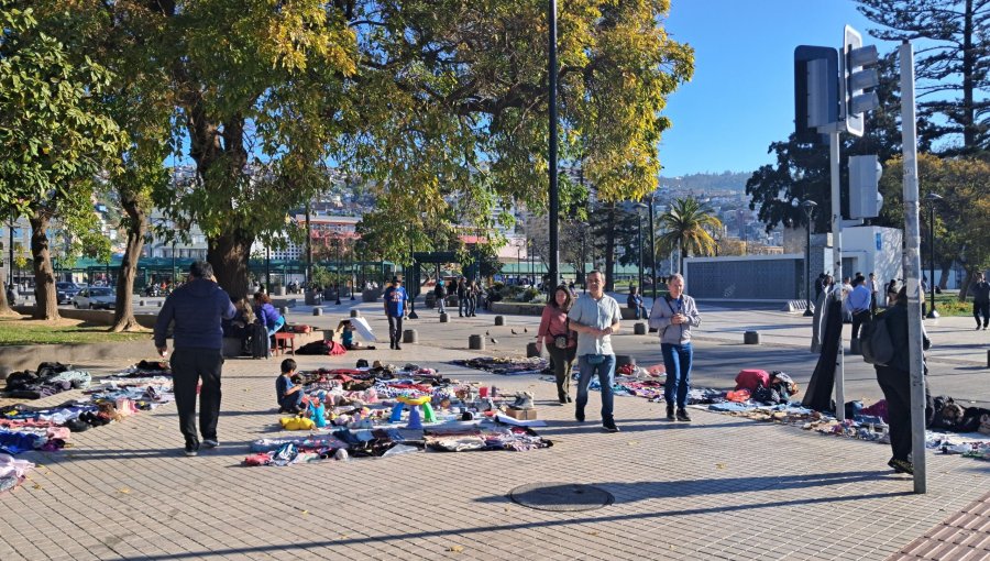 El plan de la dupla Alcaldesa - Delegado para eliminar a los ambulantes de Valparaíso