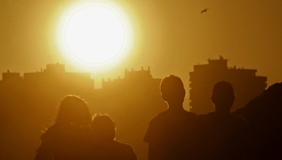 Siga estas recomendaciones para evitar exponerse a un golpe de calor en la región de Valparaíso