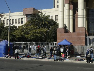 Histórica reunión para acabar con el comercio ambulante en Valparaíso: acuerdan plan para reforzar seguridad en perímetro del Congreso