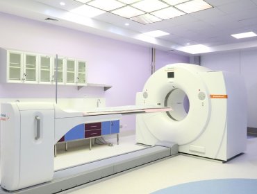 Avanza proyecto para que el Hospital Fricke adquiera equipo de medicina nuclear que permite detectar oportunamente el cáncer