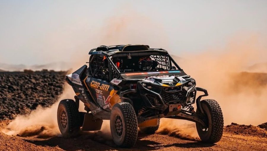 "Chaleco" López ganó su quinta etapa del Rally Dakar y ya roza el segundo lugar de la general