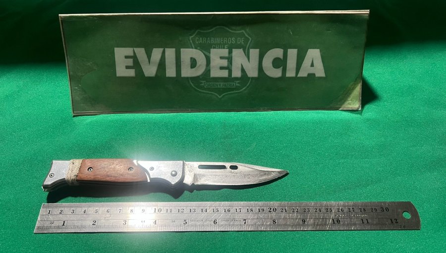 Homicidio frustrado en Cartagena: Carabineros detiene en flagrancia a adolescente que acuchilló a otro en el borde costero