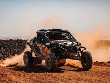 "Chaleco" López ganó su quinta etapa del Rally Dakar y ya roza el segundo lugar de la general