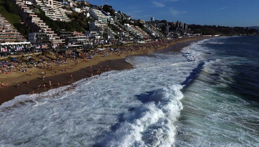 Estudio revela que marejadas y excesiva urbanización harían desaparecer playas: Algarrobo y Santo Domingo son casos graves