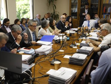 Comisión de Trabajo del Senado acuerda continuar durante este fin de semana el estudio en particular de la reforma previsional