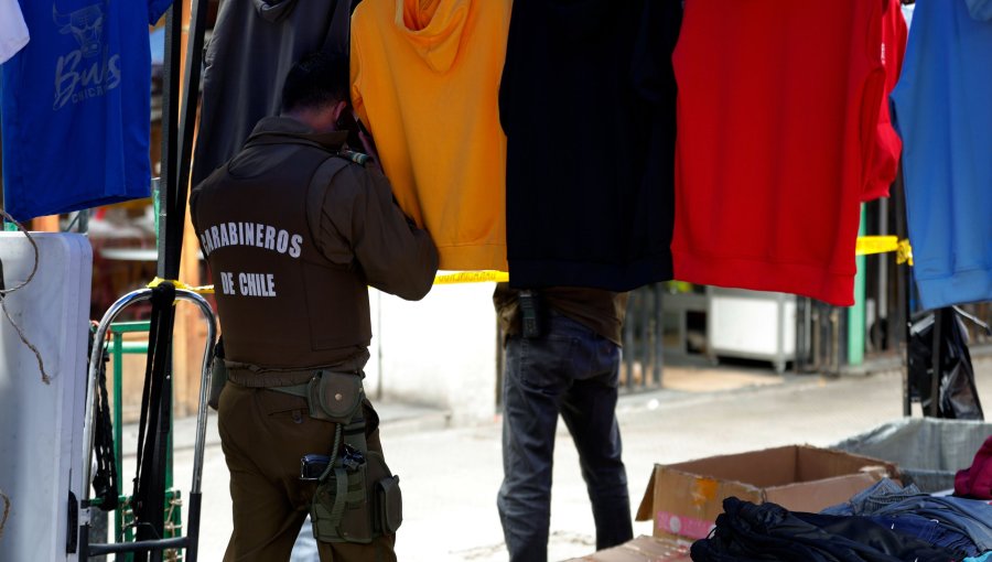 Locatarios del plan de Valparaíso en pie de guerra con los ambulantes: Piden a la población no seguir amparando su negocio