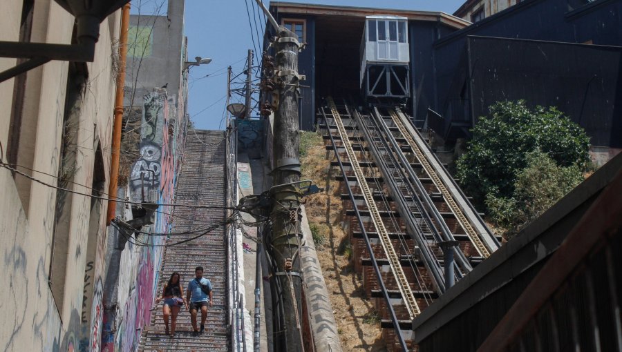 Cámara traslada al Presidente Boric su preocupación por el estado de los ascensores de Valparaíso: "Enfrentan una preocupante crisis"