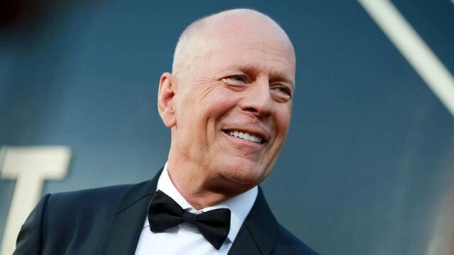 Bruce Willis es visto públicamente después de casi dos años tras su diagnóstico de demencia