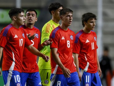 Un autogol en el epílogo privó a la Rojita del empate ante el campeón del mundo