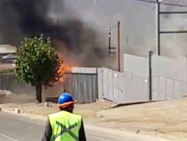 Confirman muerte de una persona en incendio en la Villa Independencia de Viña del Mar: otras dos resultaron lesionadas