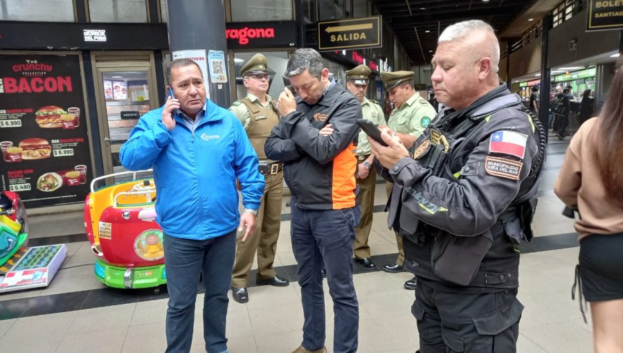 "Si no te asaltan adentro, al salir a la calle no te salvas": Dramáticos testimonios de pasajeros del terminal de buses de Viña del Mar