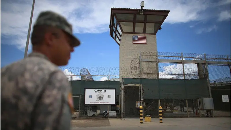 Estados Unidos no descarta usar la base de Guantánamo para detener a inmigrantes irregulares