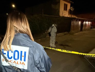 Hombre que estaba soldando afuera de una casa fue asesinado de un balazo en El Monte