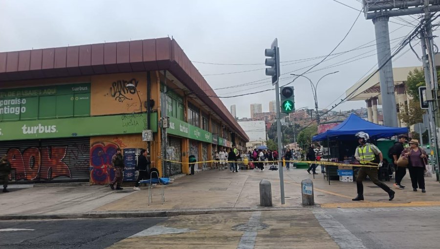 Cierran terminal de buses de Valparaíso por posible presencia de artefacto explosivo