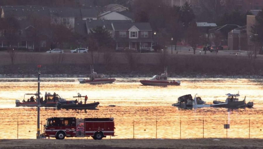 Descartan existencia de sobrevivientes tras el accidente aéreo registrado en Washington