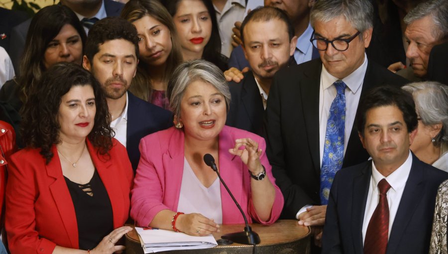 Ministra Jara descarta aspiraciones presidenciales y dice estar enfocada en la implementación de la reforma de pensiones