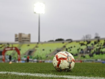 Wanderers vs. Colo Colo: partido será en Playa Ancha, sin público visitante y con aforo reducido