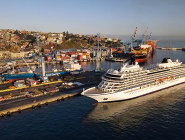 Con doble recalada parte intensa agenda de cruceros durante febrero en el puerto de Valparaíso