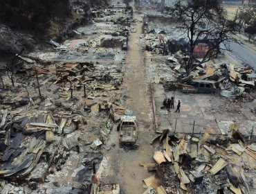 A un año del megaincendio en Viña del Mar y Quilpué: El desolador panorama y las cifras de la reconstrucción