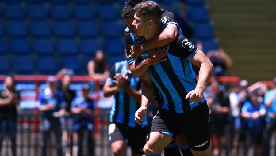 Huachipato derrota a Rangers y sigue con el tranco ganador de la mano de García